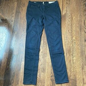 Rag and bone black leggings style pants, size 27
